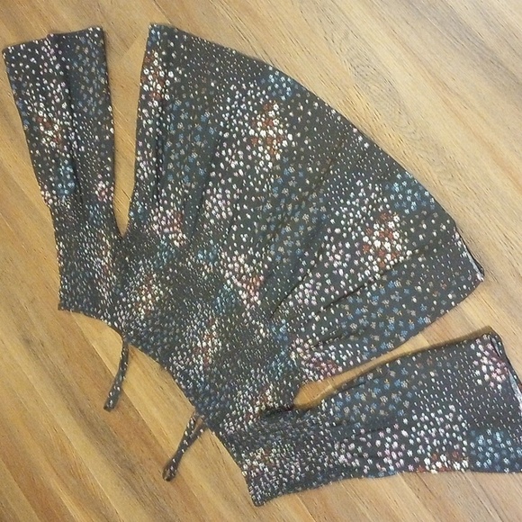 New Torrid Top - Picture 4 of 12